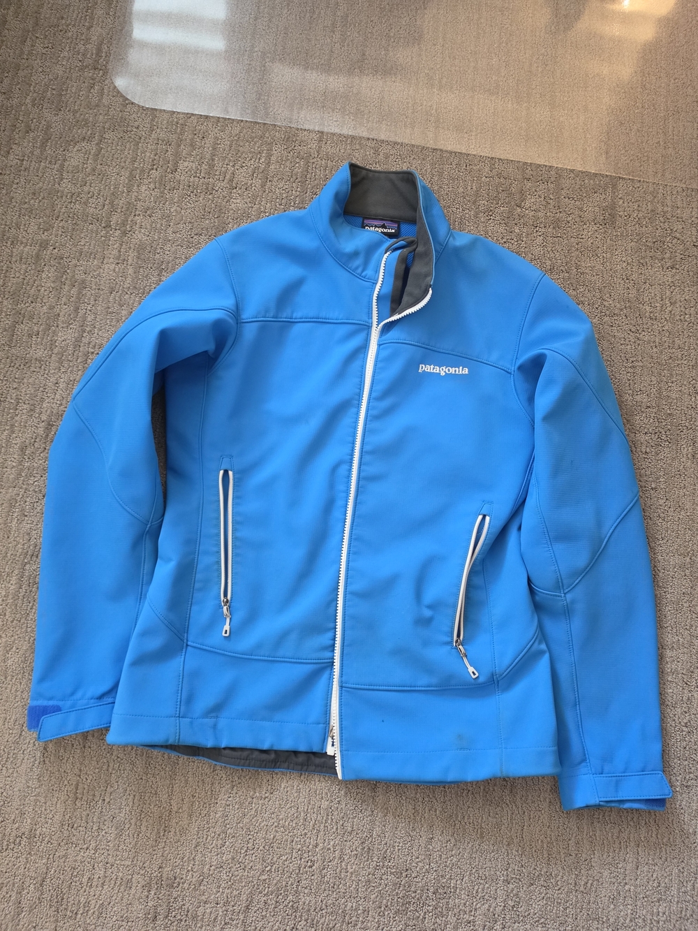Patagonia Bright Blue Women's Softshell Utility Jacket